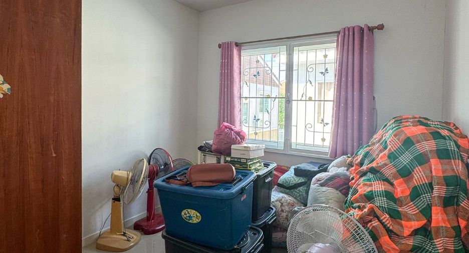 For sale 3 bedrooms townhouse in Bang Phli, Samut Prakan