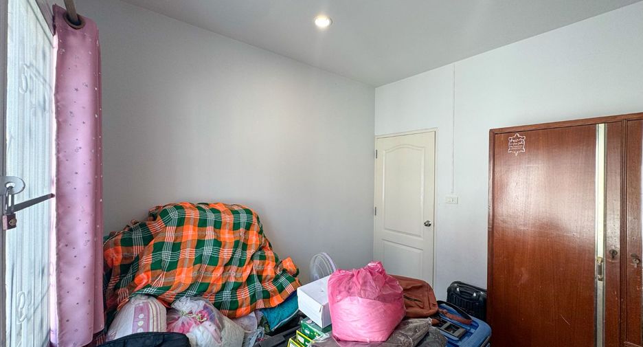 For sale 3 bedrooms townhouse in Bang Phli, Samut Prakan