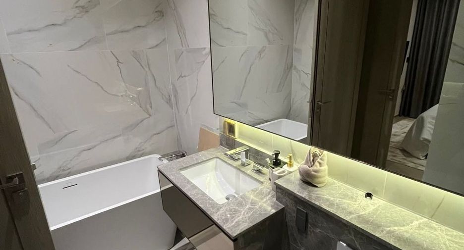 For rent and for sale 2 bedrooms condo in Sathon, Bangkok