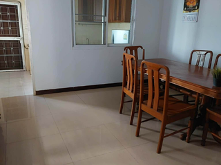 Reihenhaus zur Miete mit 4 Zimmer in Yan Nawa, Bangkok