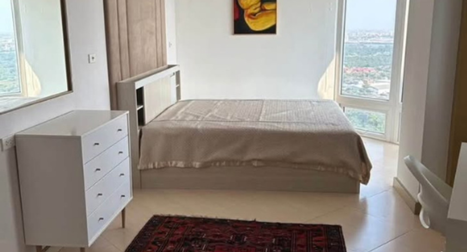 For rent and for sale 2 bedrooms condo in Yan Nawa, Bangkok