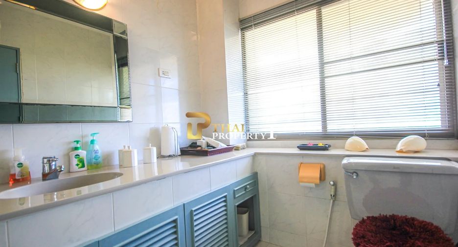 For sale 3 bedrooms condo in Cha Am, Phetchaburi