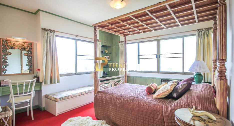 For sale 3 bedrooms condo in Cha Am, Phetchaburi
