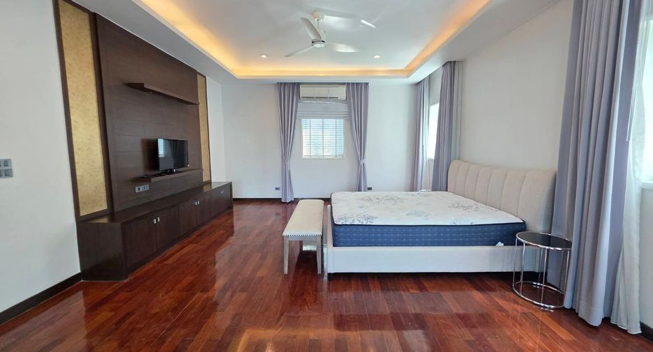 Haus zur Miete und zum Kauf mit 6 Zimmer in Suan Luang, Bangkok