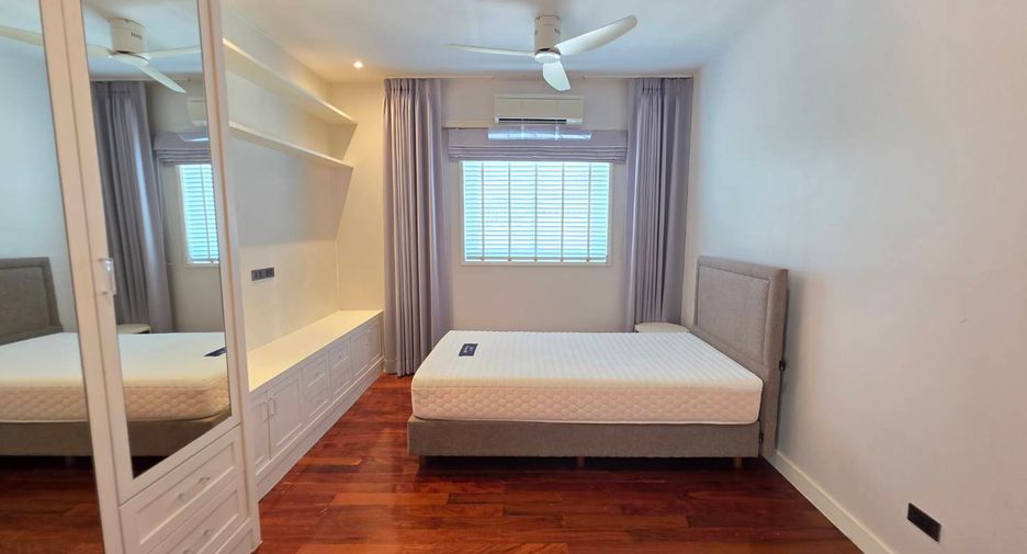 Haus zur Miete und zum Kauf mit 6 Zimmer in Suan Luang, Bangkok