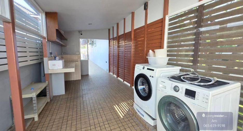 Haus zur Miete und zum Kauf mit 6 Zimmer in Suan Luang, Bangkok