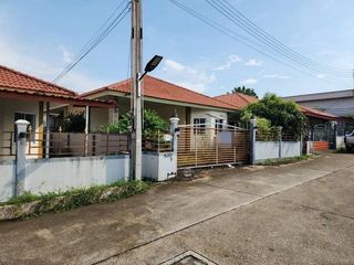 Casa en venta de 2 habitaciones en Ban Khai, Rayong