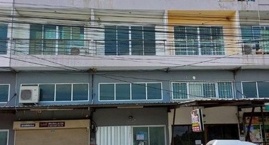 Gewerbefläche zum Kauf mit 1 Zimmer in Thanyaburi, Pathum Thani