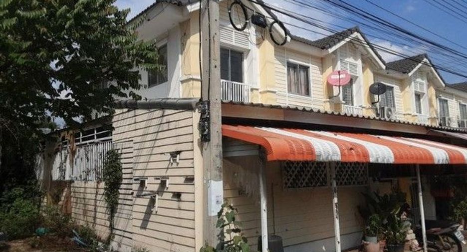 Casa adosada en venta de 1 habitaciones en Thanyaburi, Pathum Thani