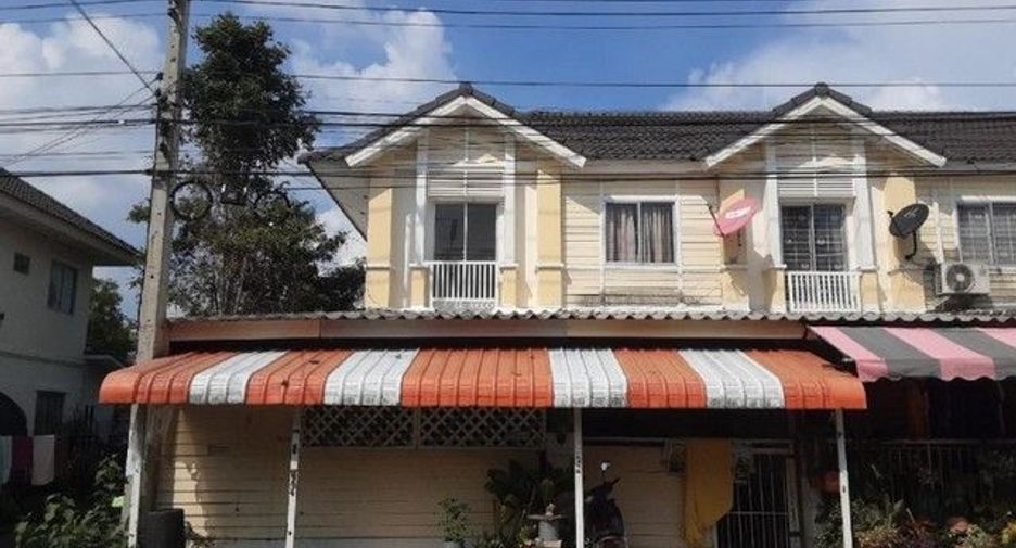 Casa adosada en venta de 1 habitaciones en Thanyaburi, Pathum Thani
