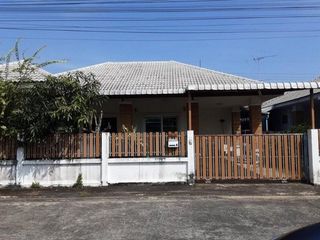Casa adosada en venta de 1 habitaciones en Thanyaburi, Pathum Thani