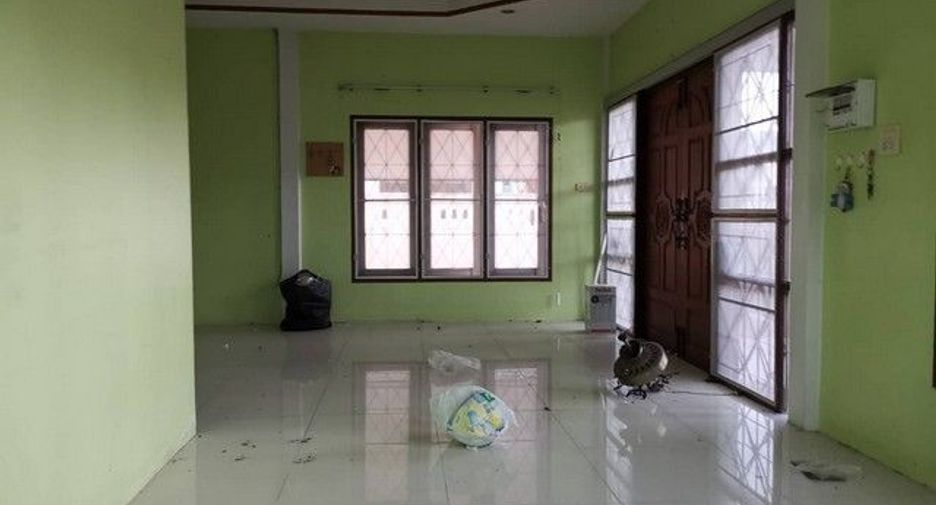 Haus zum Kauf mit 1 Zimmer in Ban Khai, Rayong