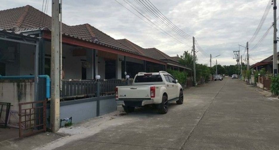 Haus zum Kauf mit 1 Zimmer in Ban Khai, Rayong
