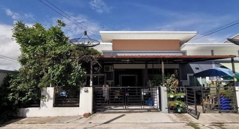 Casa adosada en venta de 1 habitaciones en Ban Khai, Rayong