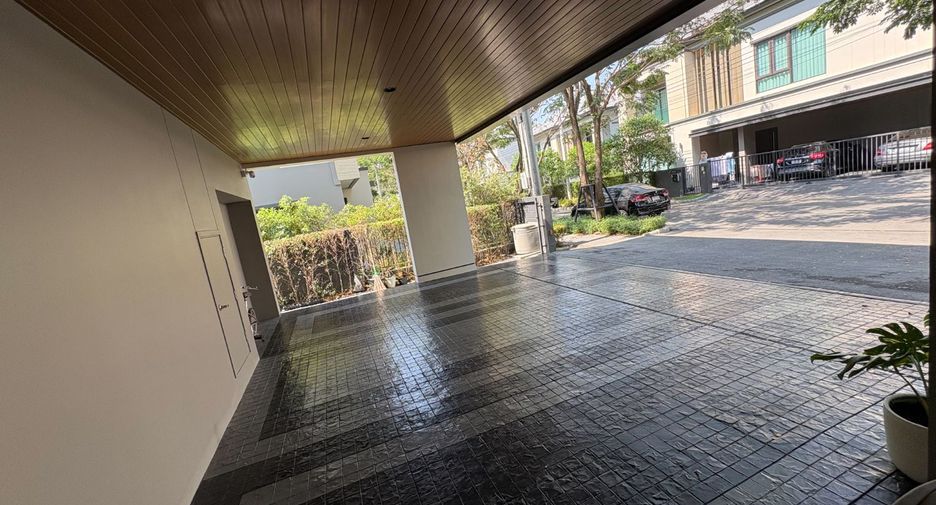 For sale 4 bedrooms house in Bang Phli, Samut Prakan