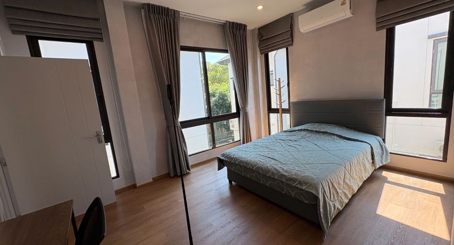 For sale 4 bedrooms house in Bang Phli, Samut Prakan