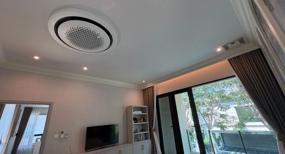 For sale 4 bedrooms house in Bang Phli, Samut Prakan