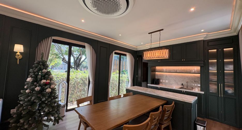 For sale 4 bedrooms house in Bang Phli, Samut Prakan