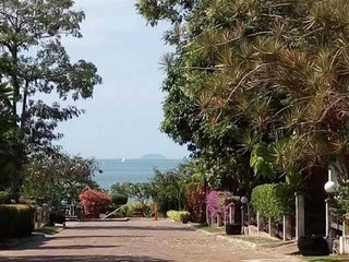 Villa en alquiler y en venta de 3 habitaciones en Na Jomtien, Pattaya