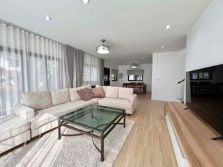 Villa en alquiler y en venta de 3 habitaciones en Na Jomtien, Pattaya