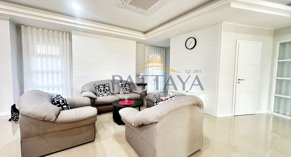 À louer 3 chambres condo à Sattahip, Chonburi