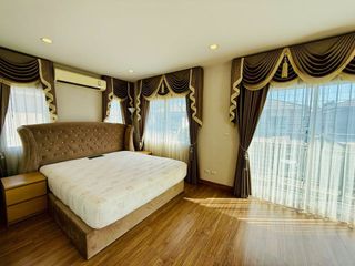 出租 4 卧室 独立屋 在 Thung Khru, 曼谷