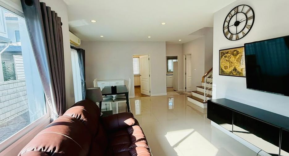 Casa en alquiler de 4 habitaciones en Thung Khru, Bangkok