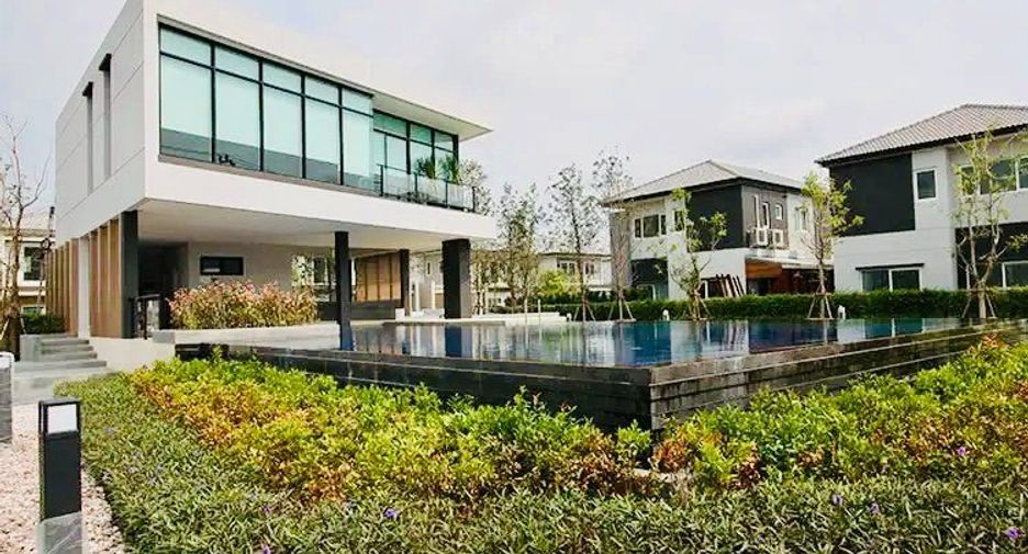 Casa en alquiler de 4 habitaciones en Thung Khru, Bangkok