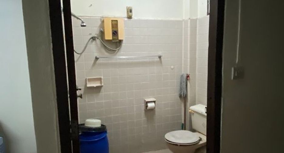 For sale 5 bedrooms retail Space in Samphanthawong, Bangkok