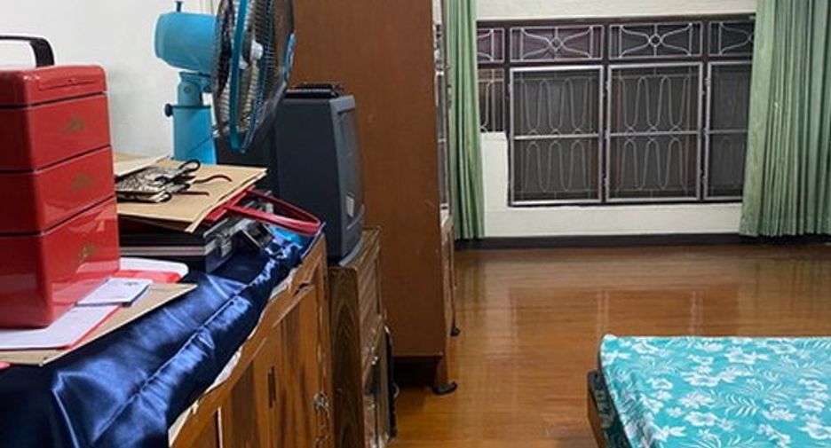 For sale 5 bedrooms retail Space in Samphanthawong, Bangkok