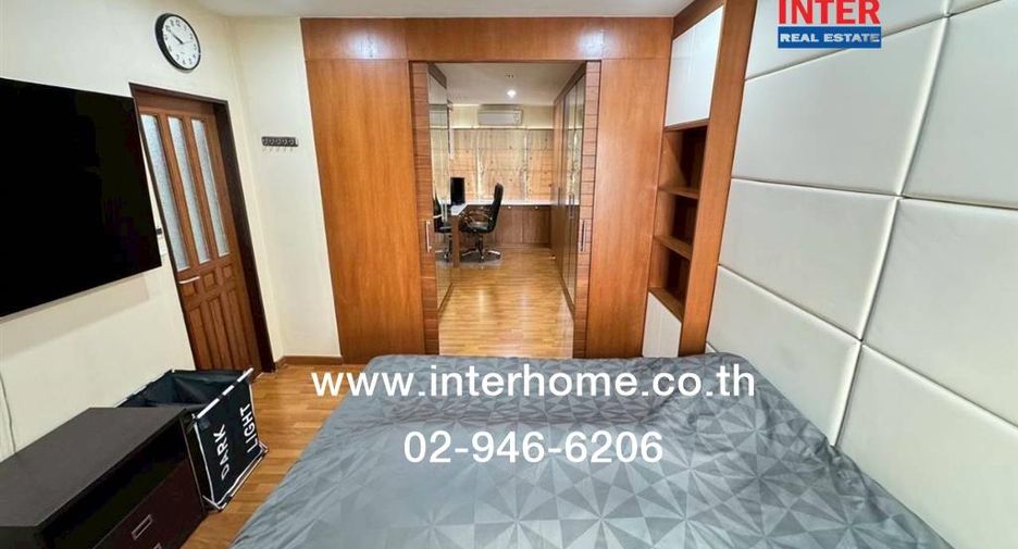 For rent and for sale 3 bedrooms townhouse in Bueng Kum, Bangkok