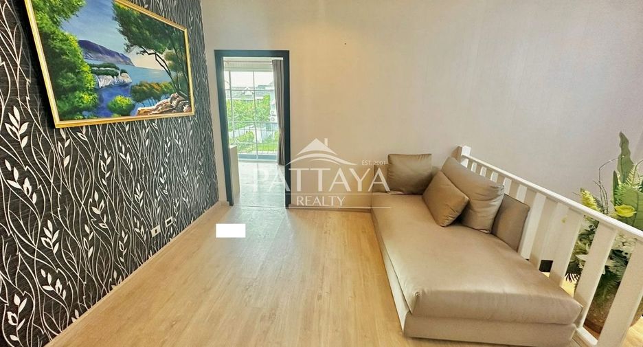 Haus zum Kauf mit 4 Zimmer in Bang Lamung, Chonburi