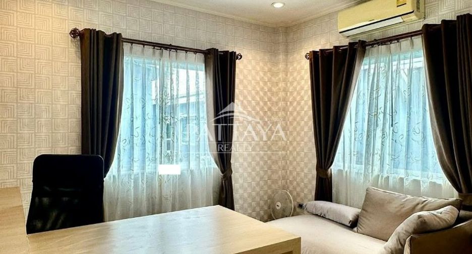 Haus zum Kauf mit 4 Zimmer in Bang Lamung, Chonburi