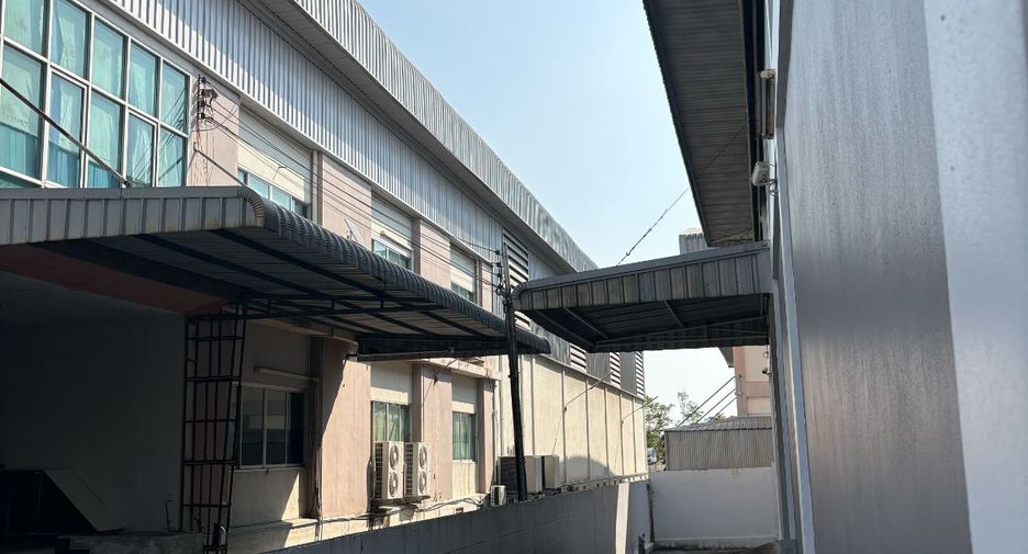 À louer entrepôt à Bang Phli, Samut Prakan