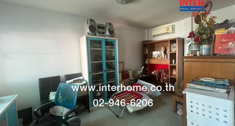 For sale 3 bedrooms house in Mueang Nonthaburi, Nonthaburi