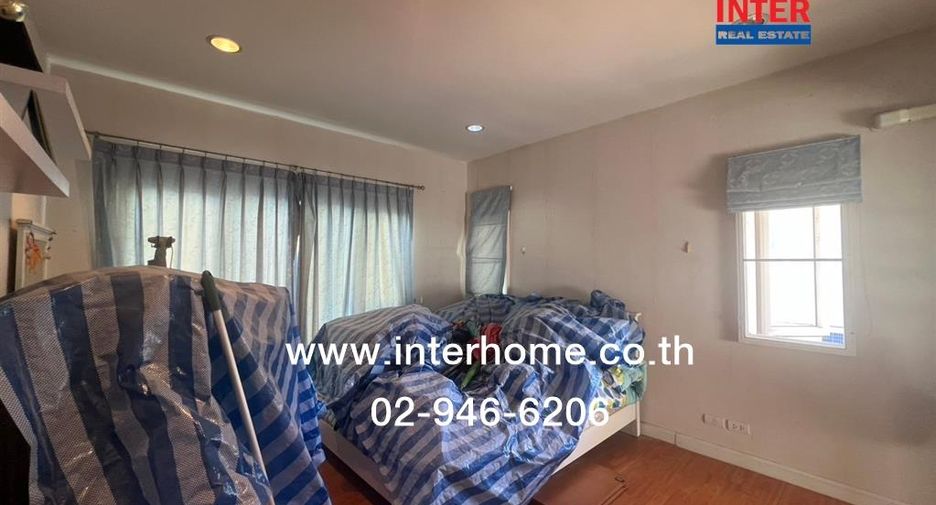 For sale 3 bedrooms house in Mueang Nonthaburi, Nonthaburi