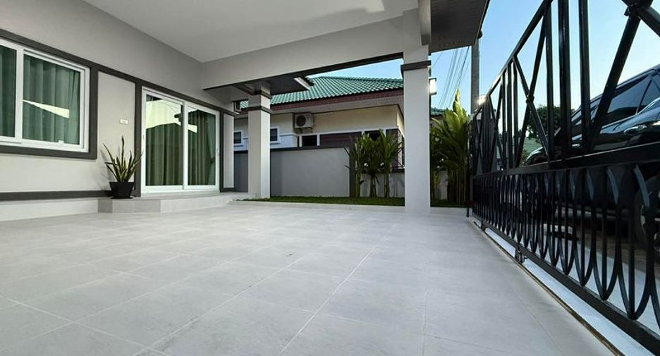 Haus zum Kauf mit 3 Zimmer in Bang Lamung, Chonburi