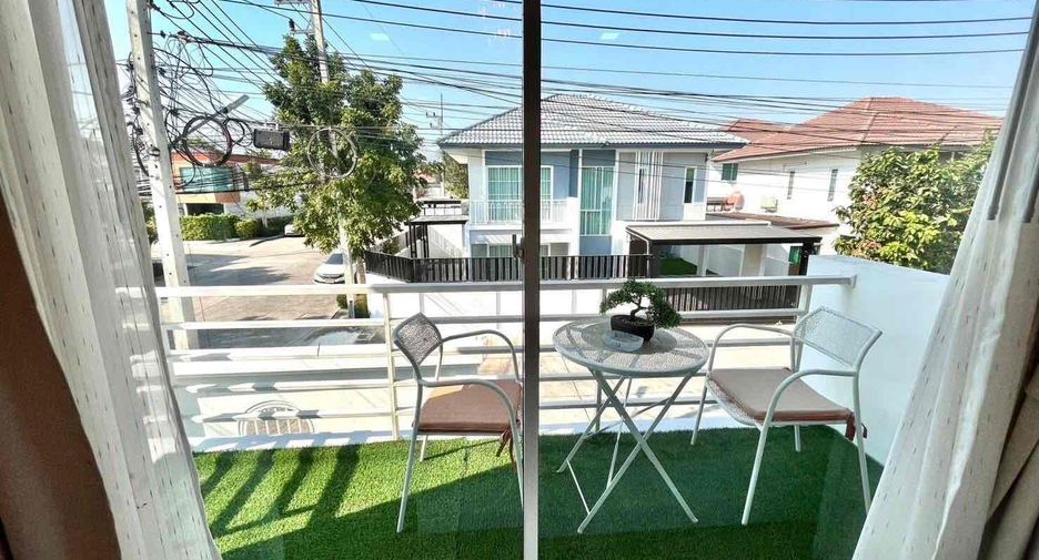 For sale 3 ベッドルーム house in Bang Lamung, Chonburi