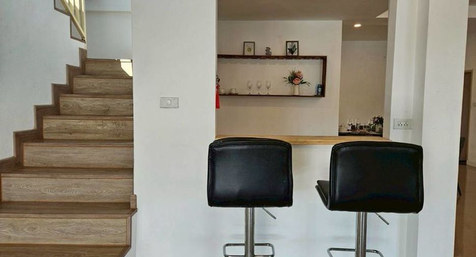 Haus zur Miete mit 3 Zimmer in San Sai, Chiang Mai