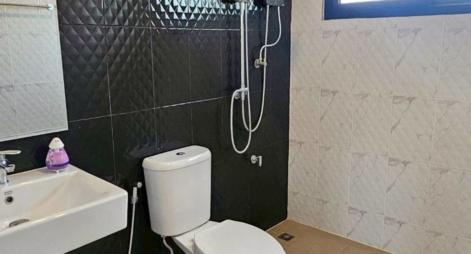Haus zur Miete mit 3 Zimmer in San Sai, Chiang Mai