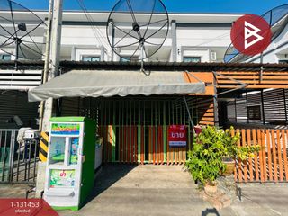 Reihenhaus zum Kauf mit 2 Zimmer in Si Racha, Chonburi