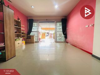Reihenhaus zum Kauf mit 2 Zimmer in Si Racha, Chonburi