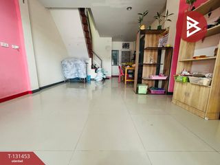 Reihenhaus zum Kauf mit 2 Zimmer in Si Racha, Chonburi