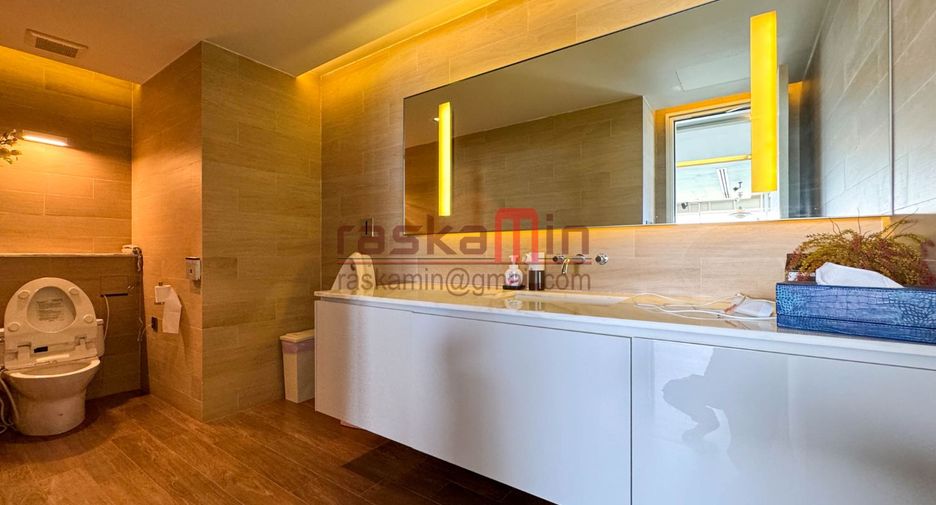 For rent 7 bedrooms condo in Bang Lamung, Chonburi