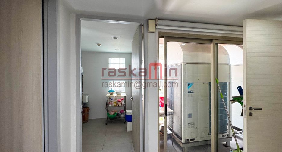 For rent 7 bedrooms condo in Bang Lamung, Chonburi