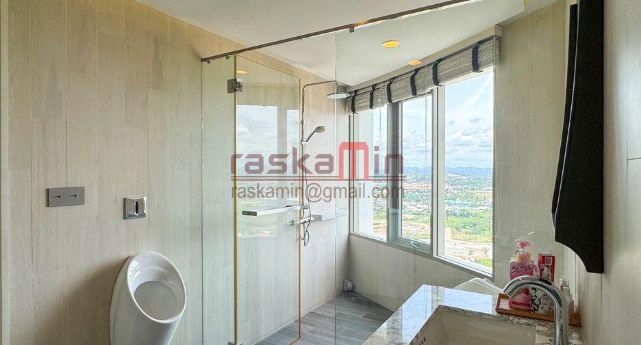 For rent 7 bedrooms condo in Bang Lamung, Chonburi