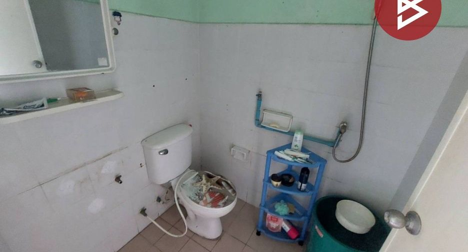 For sale 1 bed condo in Lat Krabang, Bangkok
