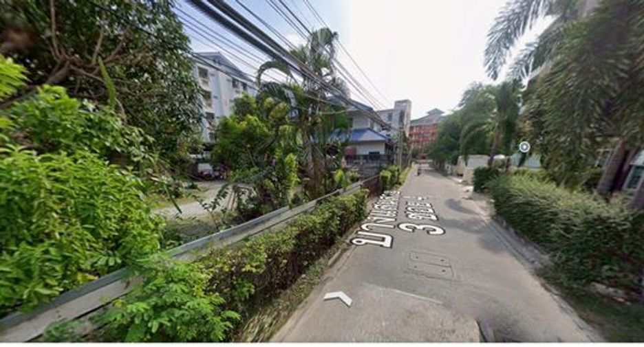 Продажа Участок в Mueang Chon Buri, Чонбури