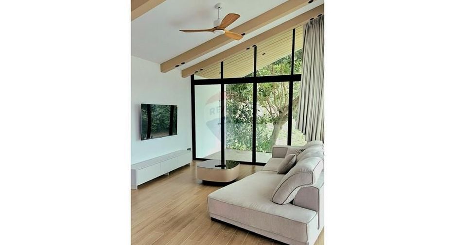 For rent 3 bedrooms villa in Ko Samui, Surat Thani