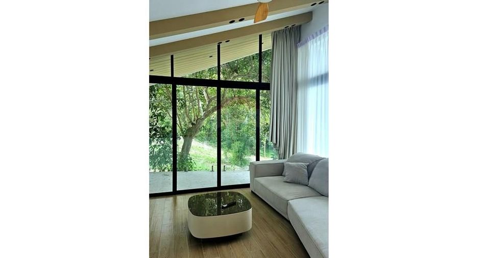 For rent 3 bedrooms villa in Ko Samui, Surat Thani